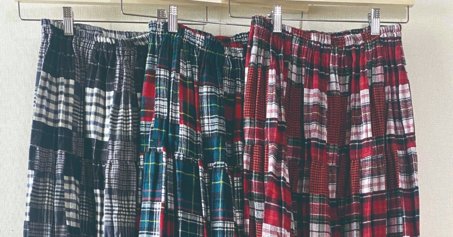 Rockmount 2025年秋冬スカートコレクション